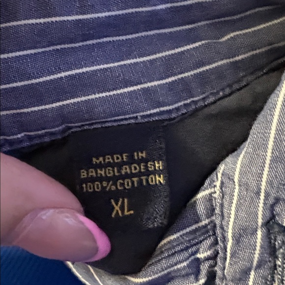 Wrangler button up - Picture 5 of 6